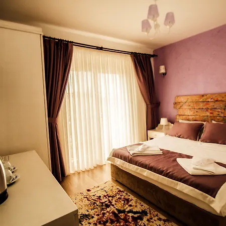 Sandal - Adult Only Hotel