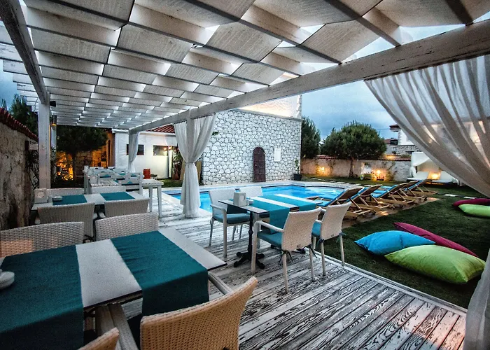 Sandal - Adult Only 2*