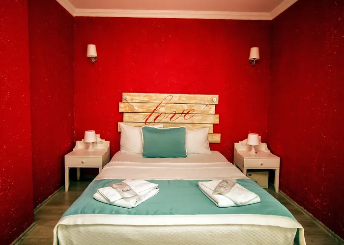 Sandal - Adult Only Hotel 2*