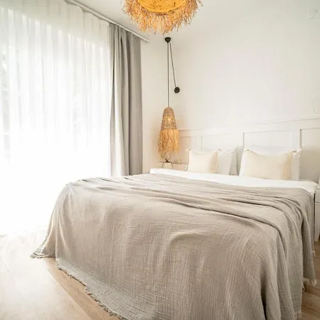 Sandal - Adult Only Hotel 2*