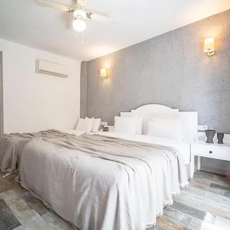 Hotel Sandal - Adult Only
