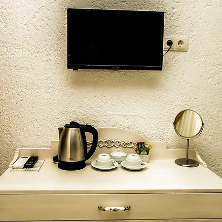 Sandal - Adult Only אלאקאטי