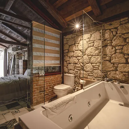 מלון Sandal - Adult Only 2*