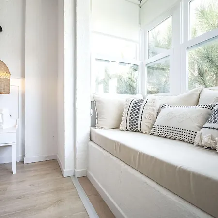 Sandal - Adult Only אלאקאטי