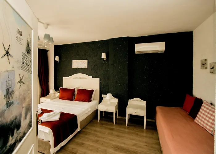 Sandal - Adult Only Alaçatı