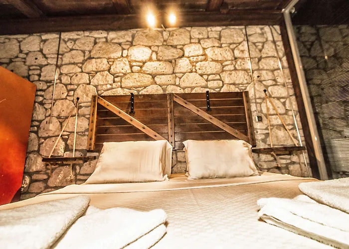 Sandal - Adult Only Hotel 2*