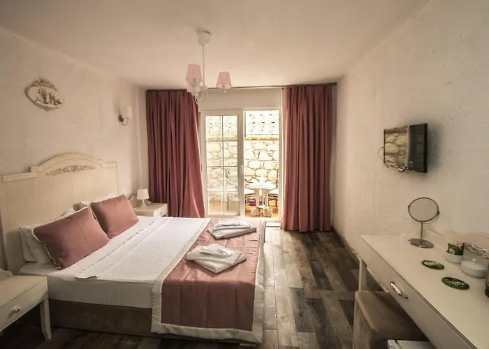 Sandal - Adult Only 2* Alacati