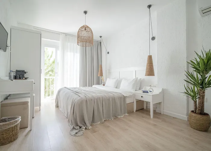 Sandal - Adult Only Hotel 2*